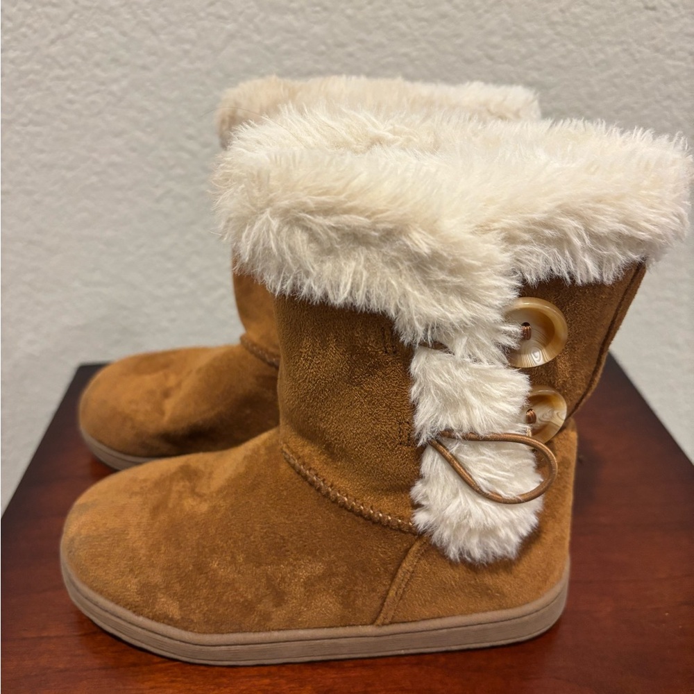 Cozy Tan Kids Boots with Faux Fur Trim
